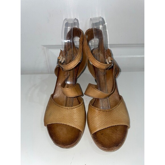 Miz Mooz Women’s Verona Collection Leather Heeled Sandals size 41/10 - Picture 4 of 7